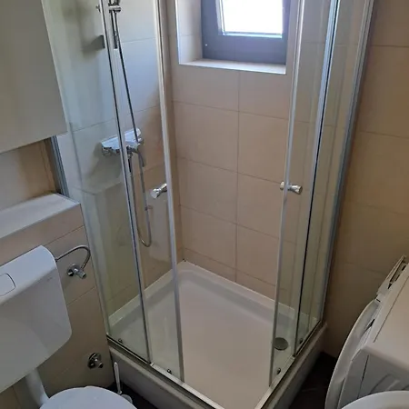 Apartman In Mandre